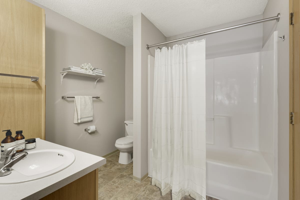 Plymouth, MN Apartments for Rent Shadow Hills